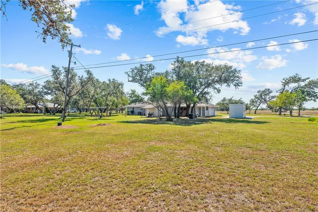 $310,000 | 104 Old Beeville Highway, Refugio, TX 78377