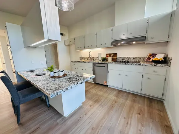 $899,000 | 1427 Brown Drive, Davis, CA 95616