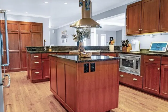 $474,900 | 5007 South 42nd Street, Climax, MI 49034