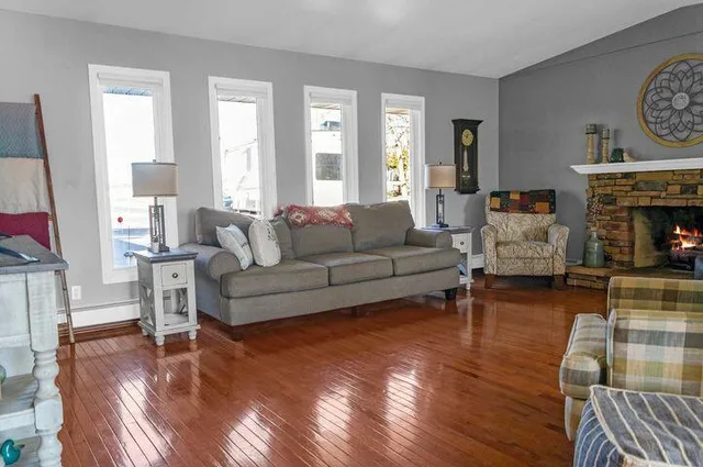 $474,900 | 5007 South 42nd Street, Climax, MI 49034