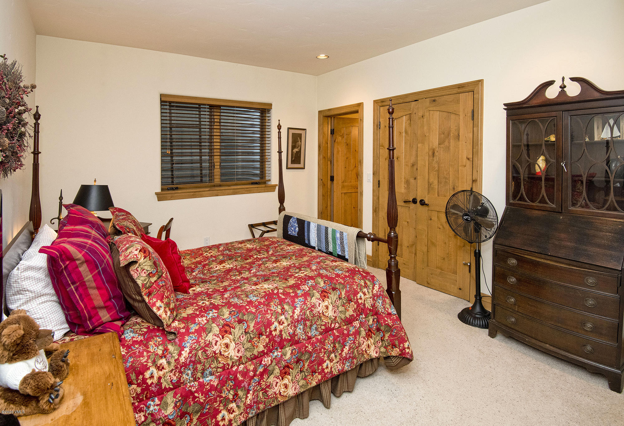 2420 Saddle Ridge Loop Avon, CO 81620 - Photo 28 of 51 2420-SaddleRdgeLp-MLS_24