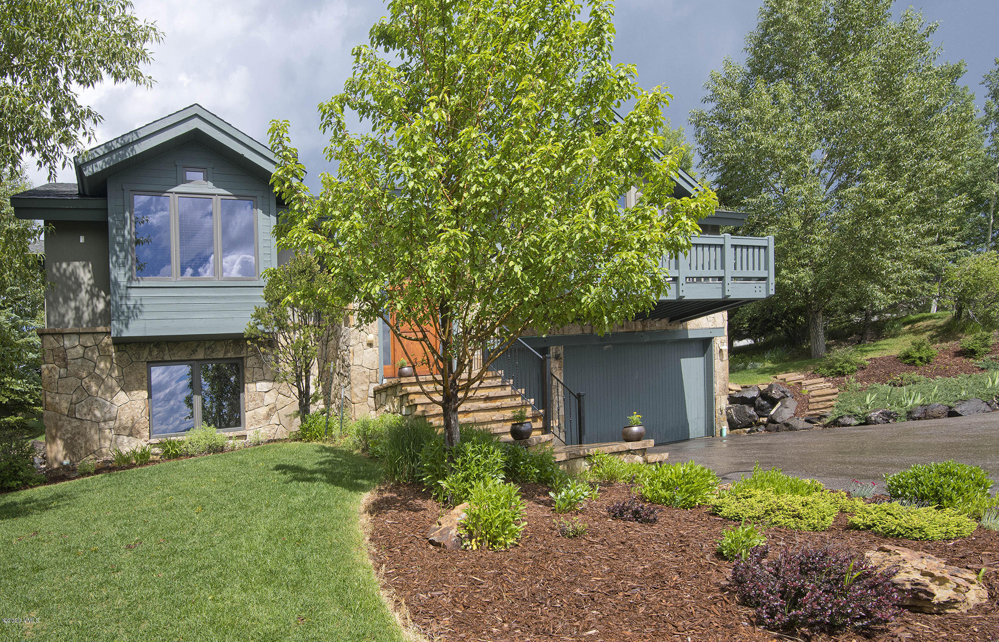 2420 Saddle Ridge Loop Avon, CO 81620 - Photo 6 of 51 2420-SaddleRdgeLp-MLS_34
