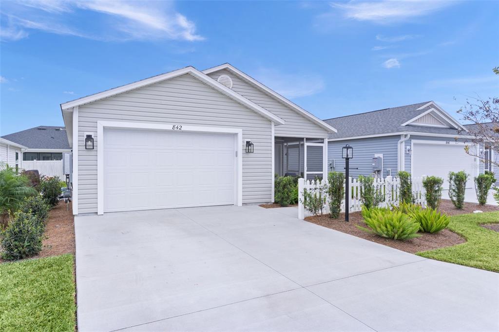 842 Spring Avenue The Villages, FL 34762 - Photo 31 of 53