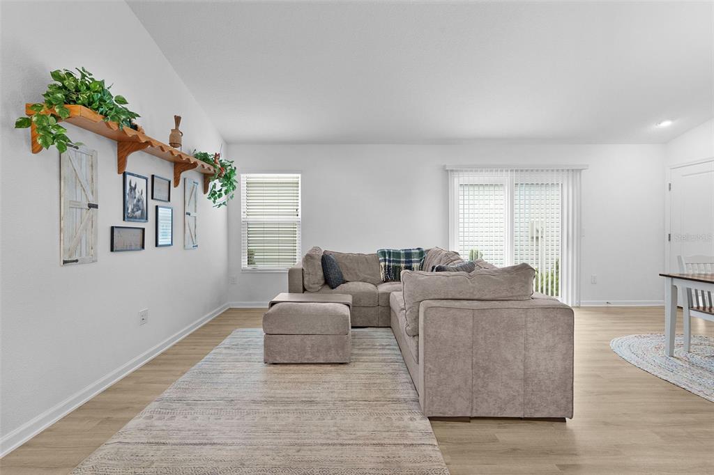 842 Spring Avenue The Villages, FL 34762 - Photo 10 of 53