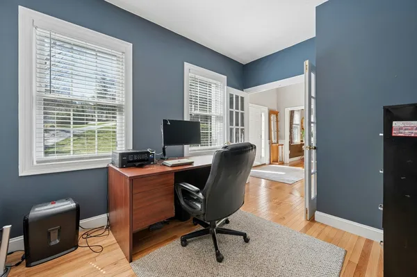 $825,000 | 320 Lincoln Circle, Northbridge, MA 01534
