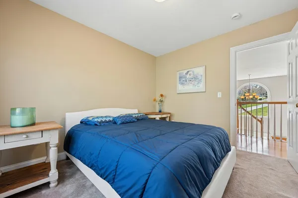 $825,000 | 320 Lincoln Circle, Northbridge, MA 01534