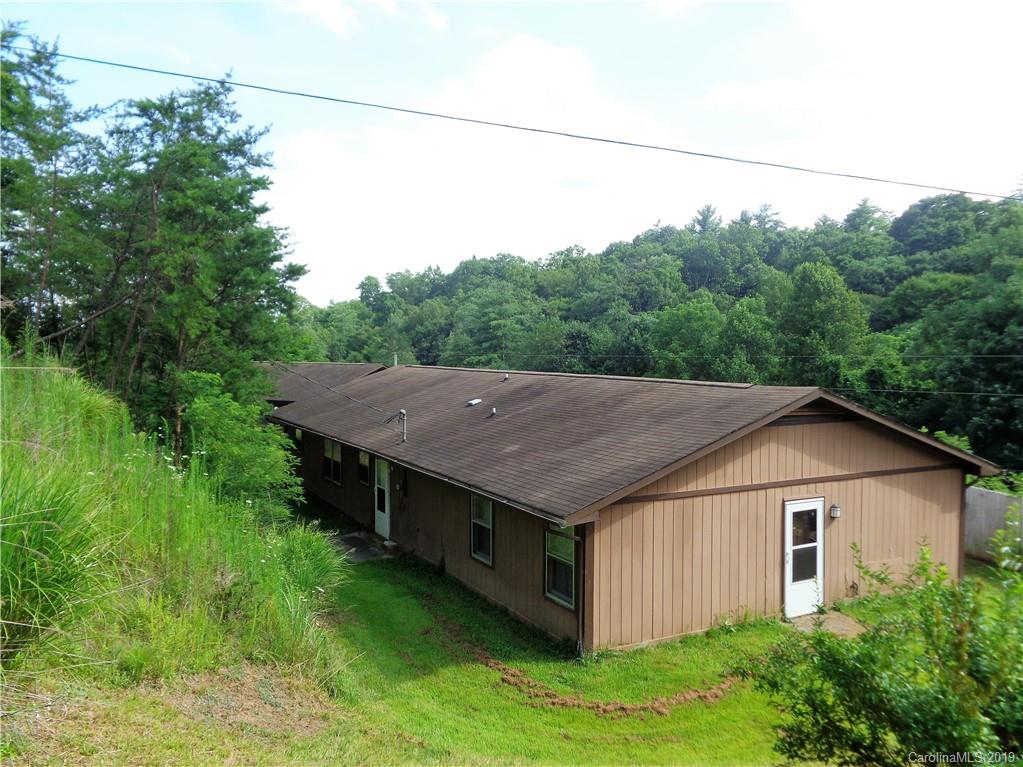 300 & 302 Miller Road Marshall, NC 28753 - Photo 1 of 16 Gallery Image 1
