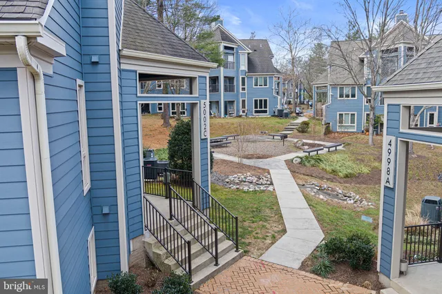 $315,000 | 5002 Dorsey Hall Drive, Unit C5, Ellicott City, MD 21042