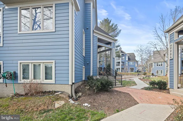 $315,000 | 5002 Dorsey Hall Drive, Unit C5, Ellicott City, MD 21042