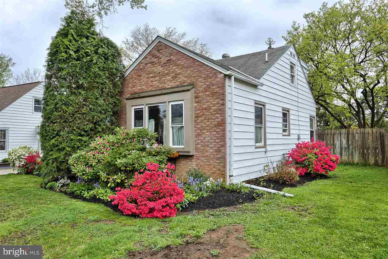 14 Riddle Road Camp Hill, PA 17011 - Photo 3 of 25 Gallery Image 3
