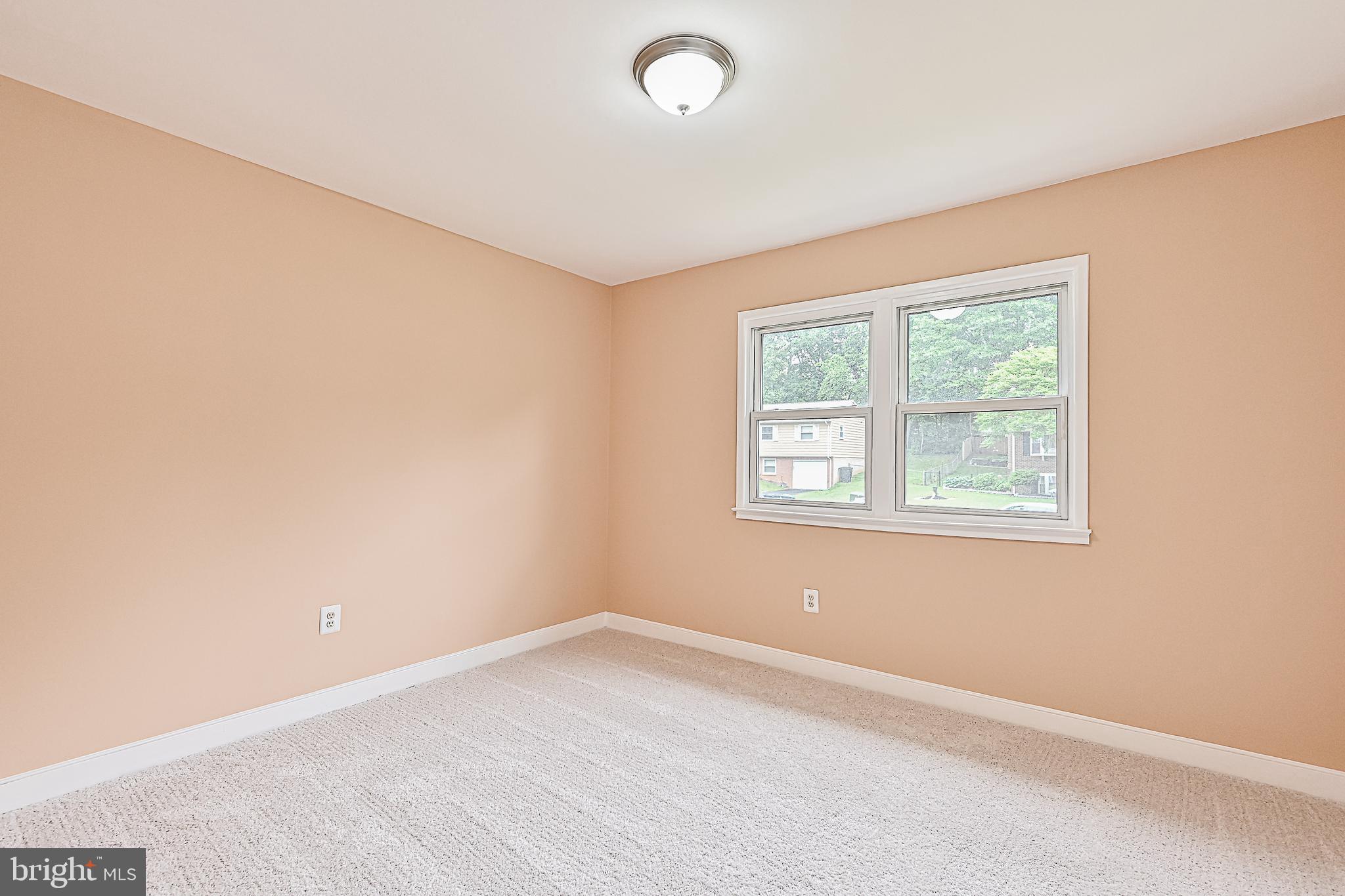 13522 Delaney Road Woodbridge, VA 22193 - Photo 16 of 29 Gallery Image 16