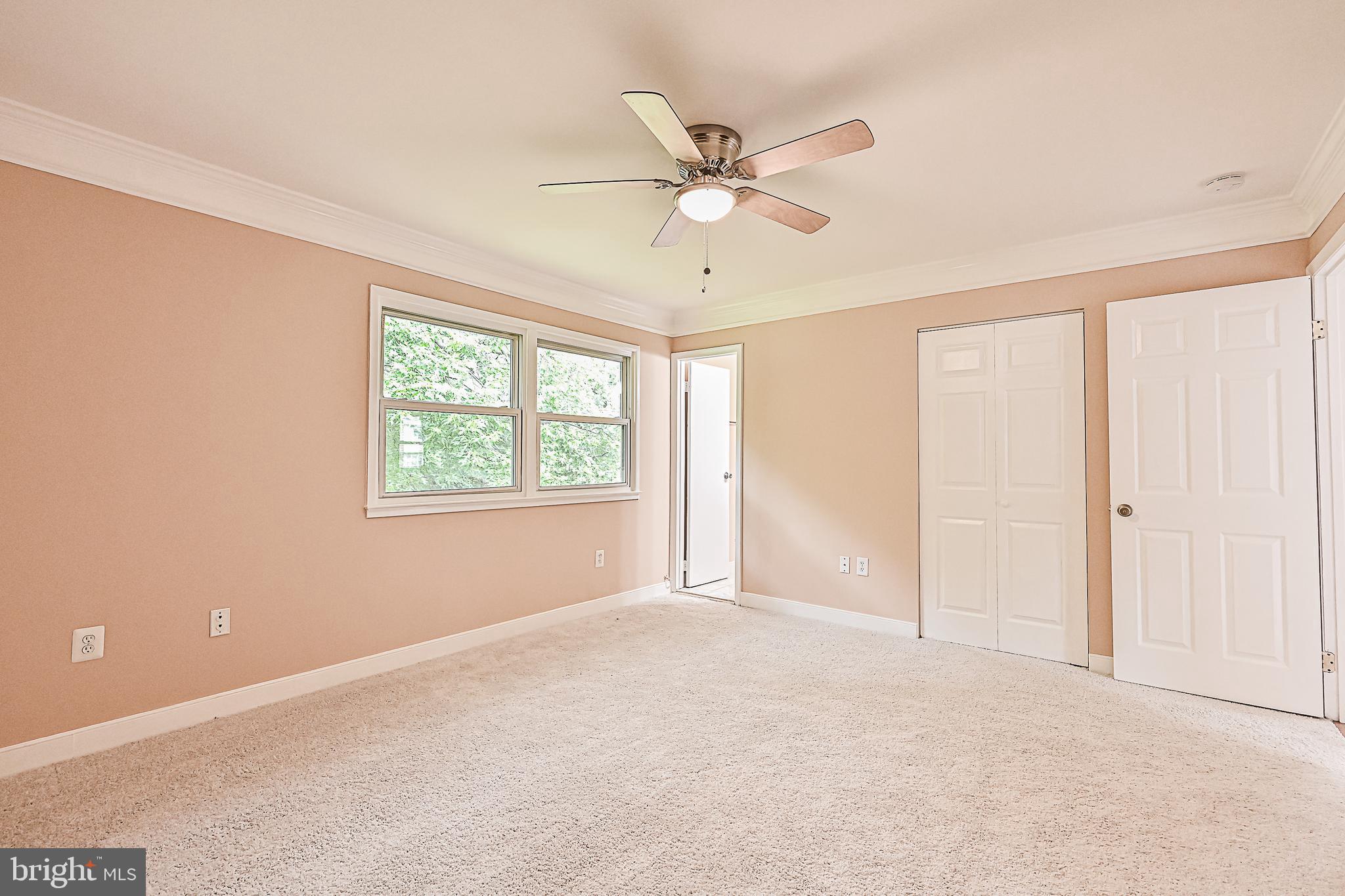 13522 Delaney Road Woodbridge, VA 22193 - Photo 17 of 29 Gallery Image 17