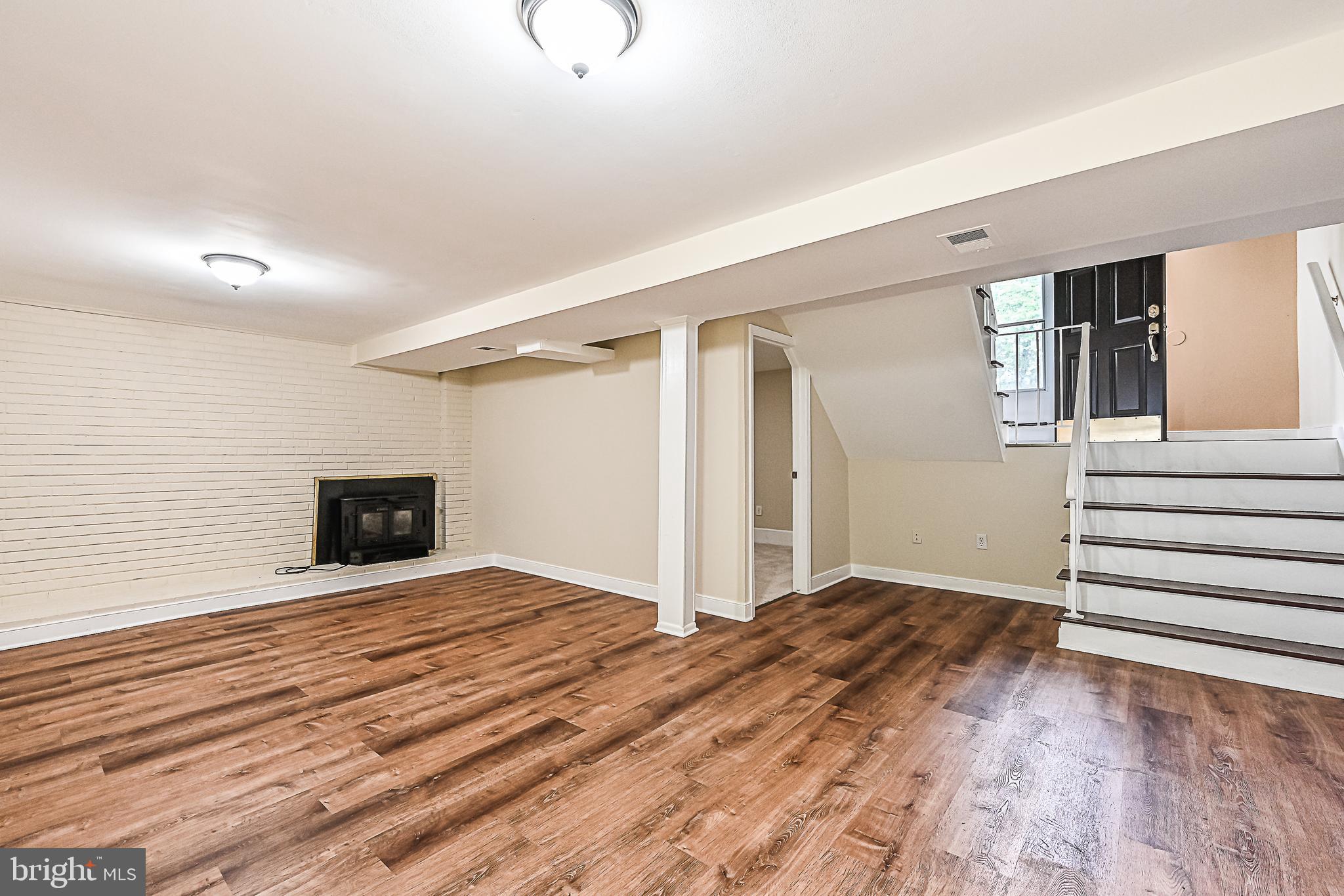 13522 Delaney Road Woodbridge, VA 22193 - Photo 21 of 29 Gallery Image 21