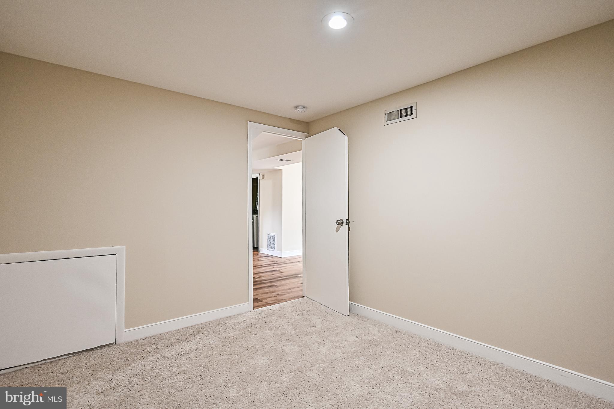 13522 Delaney Road Woodbridge, VA 22193 - Photo 24 of 29 Gallery Image 24
