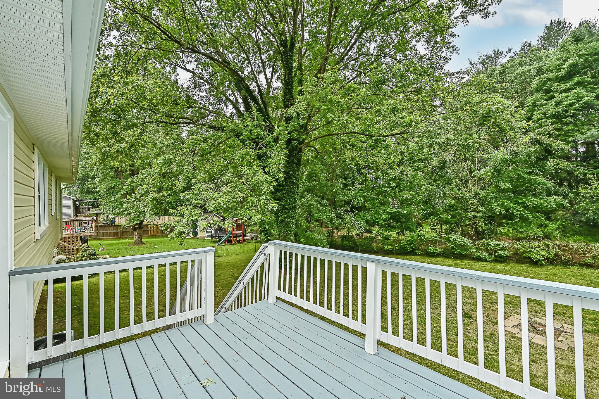 13522 Delaney Road Woodbridge, VA 22193 - Photo 5 of 29 Gallery Image 5