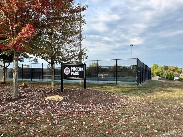 $345,000 | 2317 Hank's Close, Unit 186 STB, Chesterfield, MO 63017