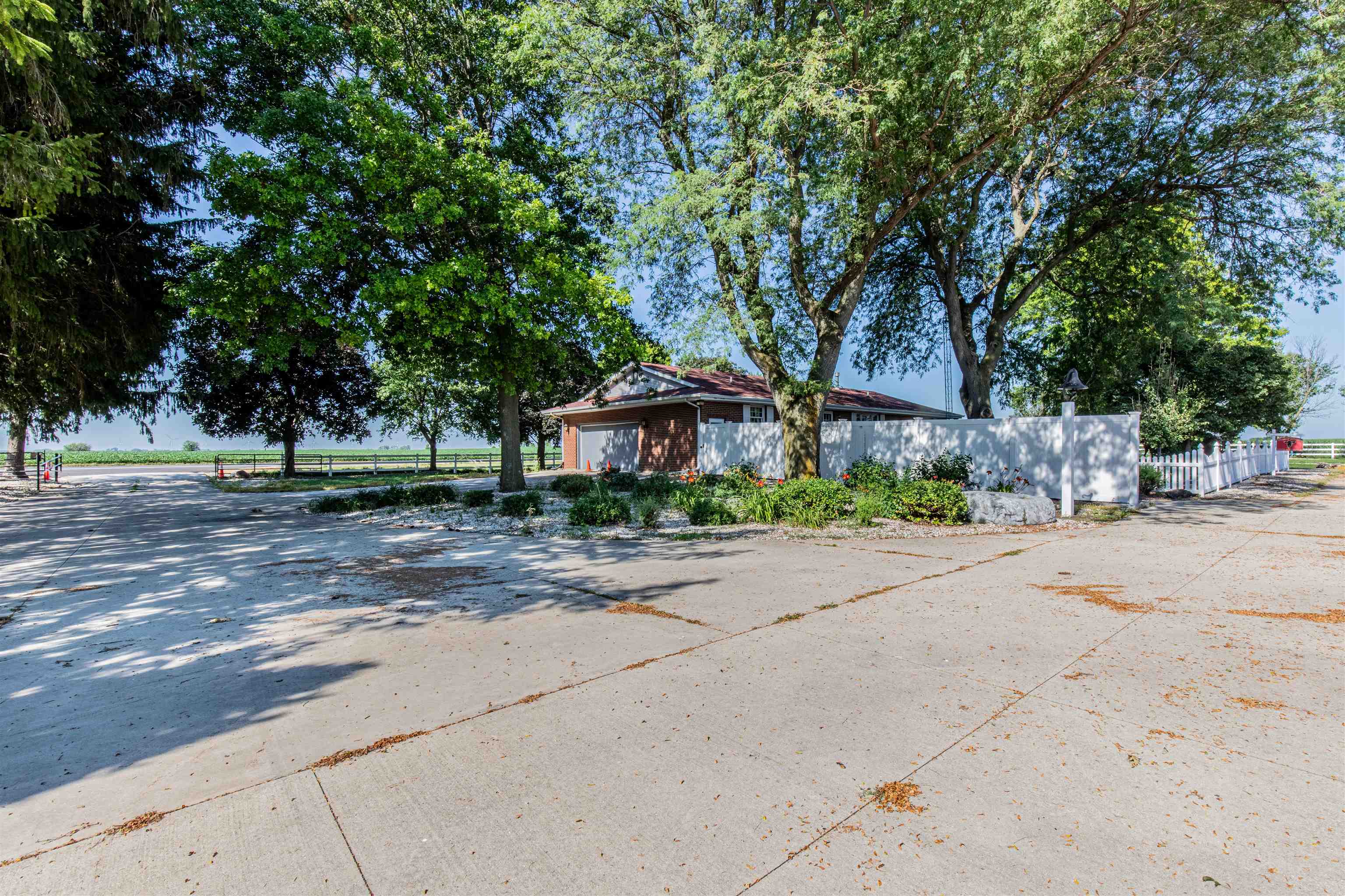 752 East Il St Rt 34 Mendota, IL 61342 - Photo 22 of 23 Gallery Image 22