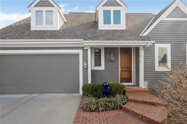 $849,000 | 7874 Howe Circle, Prairie Village, KS 66208