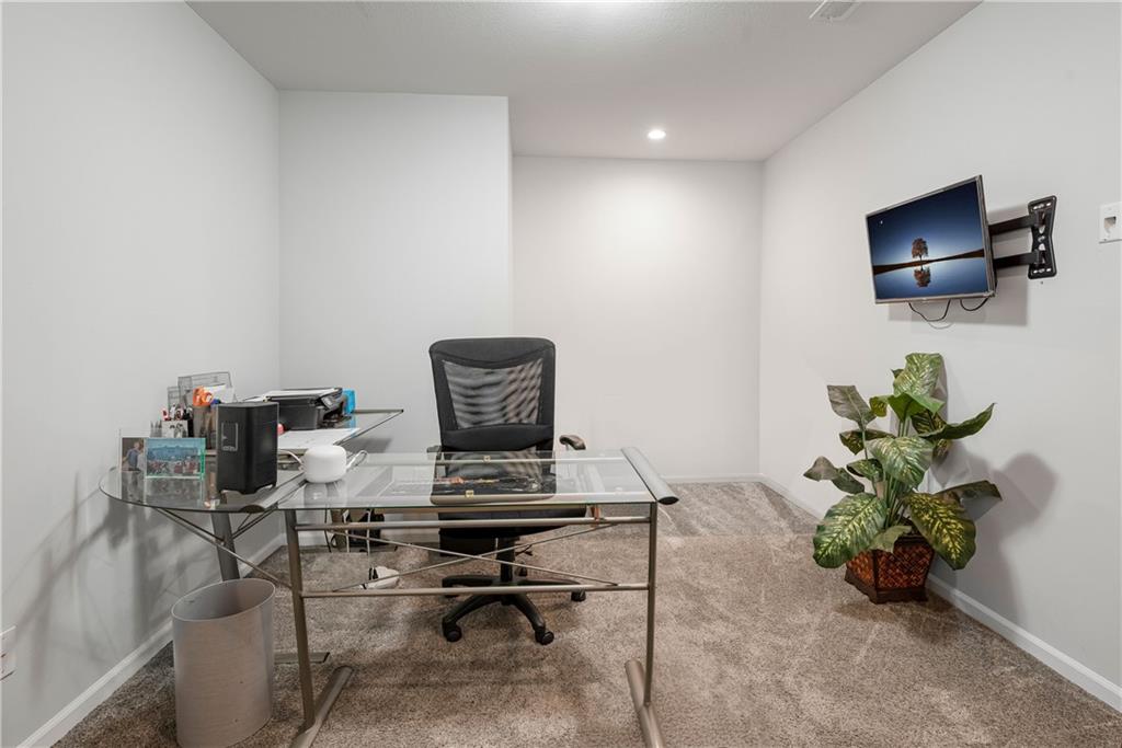 7874 Howe Circle Prairie Village, KS 66208 - Photo 20 of 28