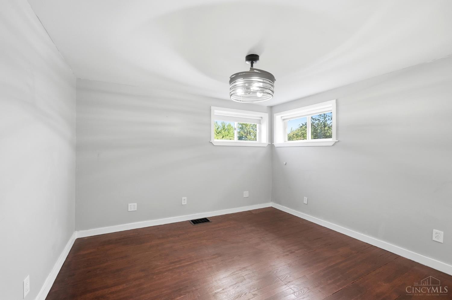 5792 Gaines Road Cincinnati, OH 45247 - Photo 20 of 73