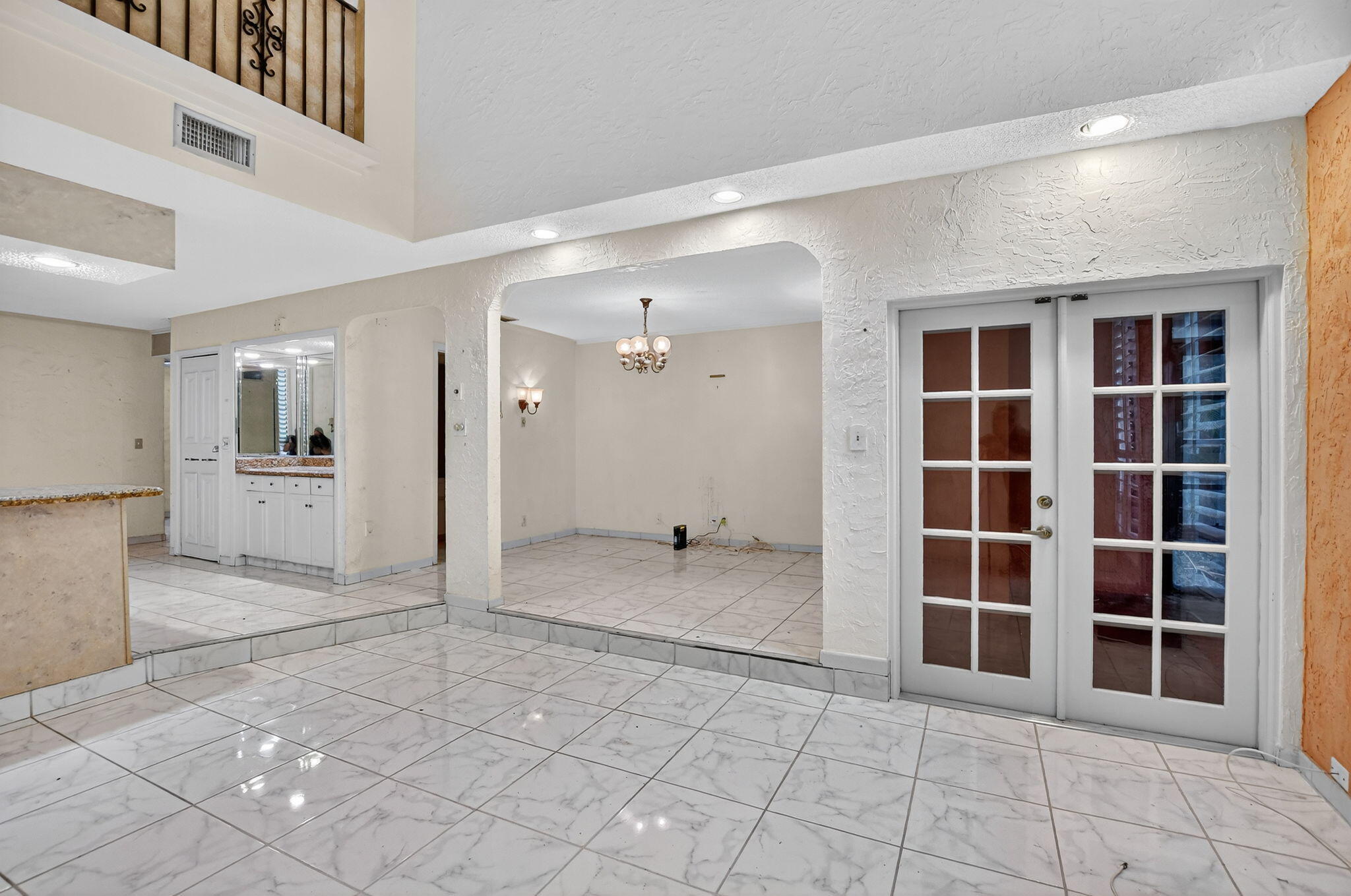 6758 Canary Palm Circle Boca Raton, FL 33433 - Photo 13 of 55 10-web-or-mls-038_DSC_1386