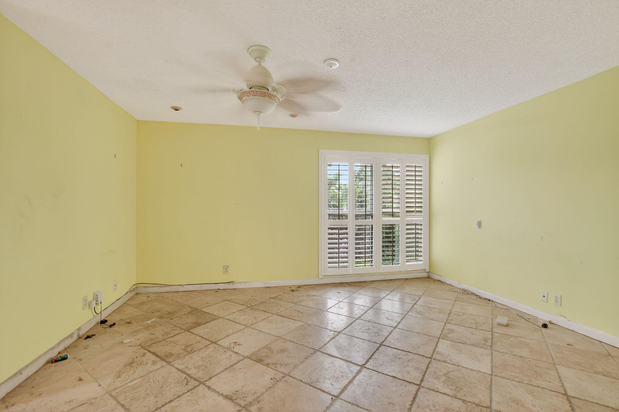 6758 Canary Palm Circle Boca Raton, FL 33433 - Photo 23 of 55 20-web-or-mls-019_DSC_1292