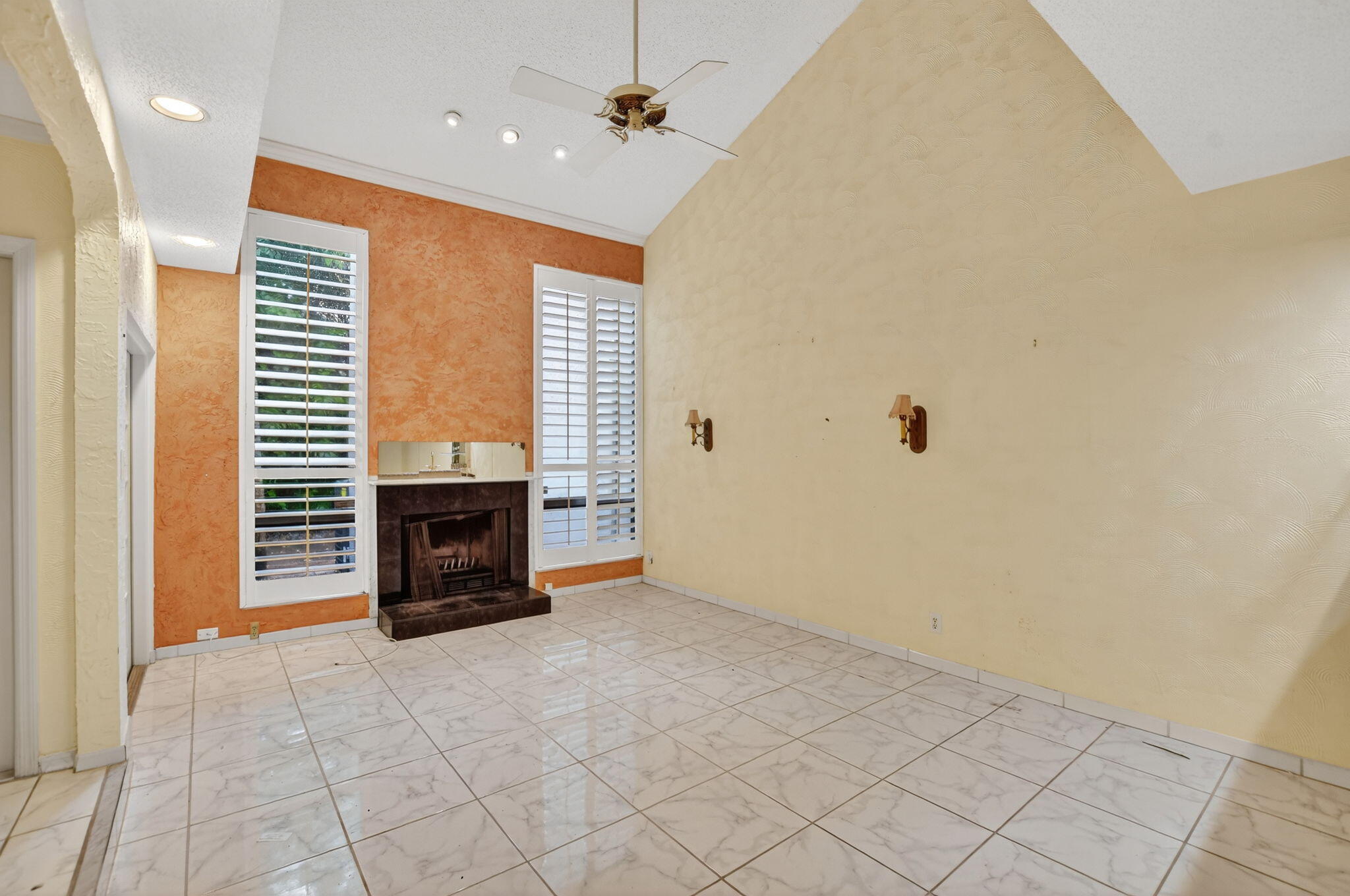 6758 Canary Palm Circle Boca Raton, FL 33433 - Photo 10 of 55 7-web-or-mls-007_DSC_1231