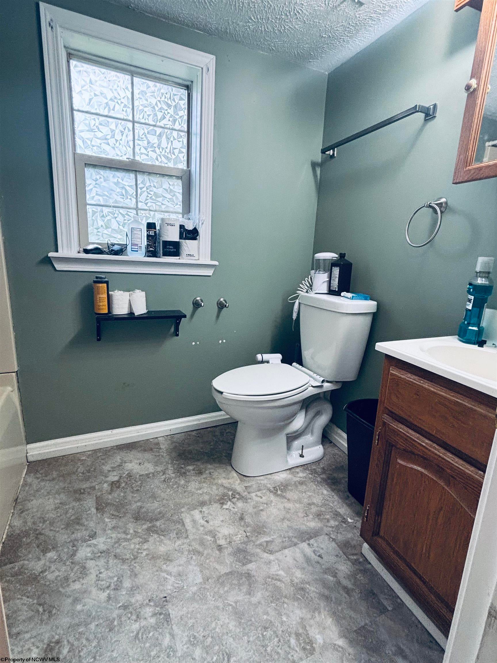 6410 Greenbrier Road Salem, WV 26426 - Photo 5 of 11 Gallery Image 5