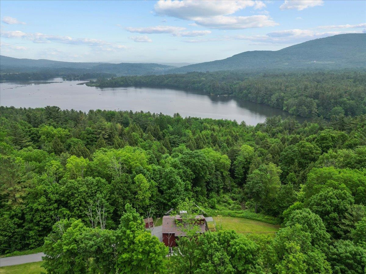 215 Highway 7 Milton, VT 05468 - Photo 34 of 47