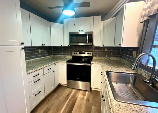 $279,000 | 426 Clarine Drive, Goose Creek, SC 29445