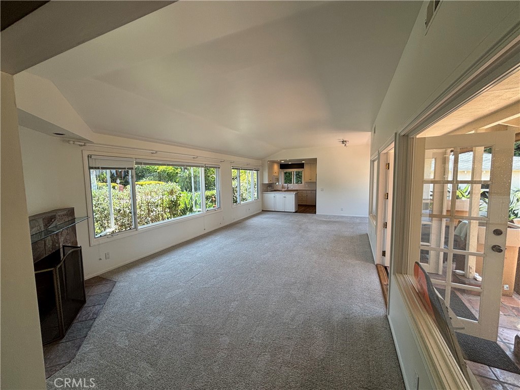 591 Mountain Road Laguna Beach, CA 92651 - Photo 9 of 17