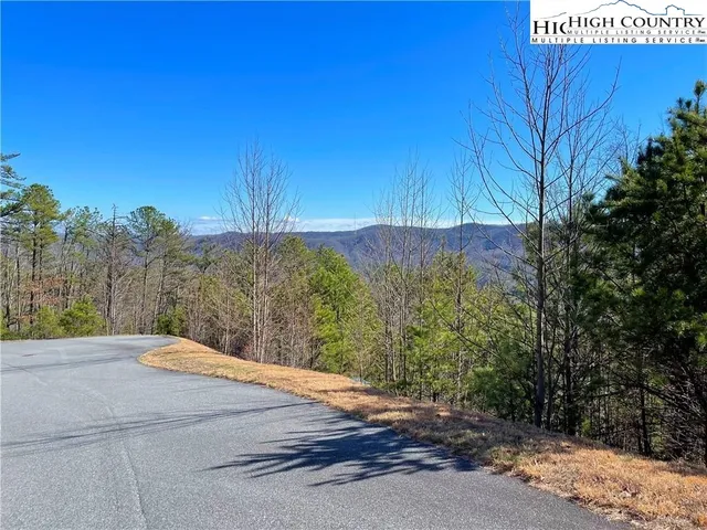 $299,000 | 1319 Roundleaf Lane, Ferguson, NC 28624