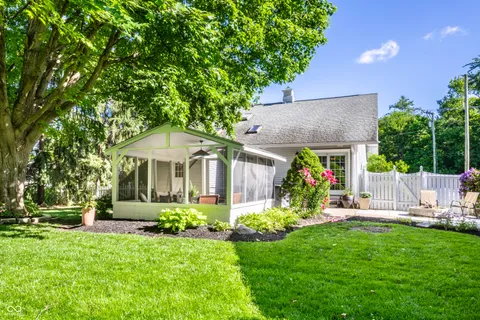 $440,000 | 14831 Southeastern Parkway, Fishers, IN 46037