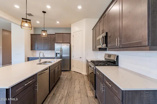 $2,300 | 2811 West Pollack Street, Phoenix, AZ 85041