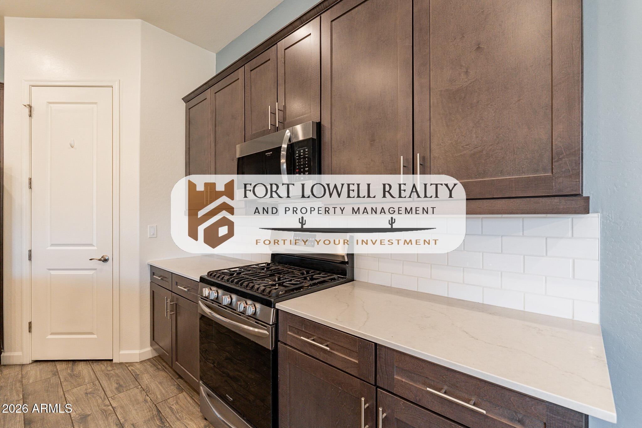 2811 West Pollack Street Phoenix, AZ 85041 - Photo 19 of 43 original (18)_watermarked_FLR