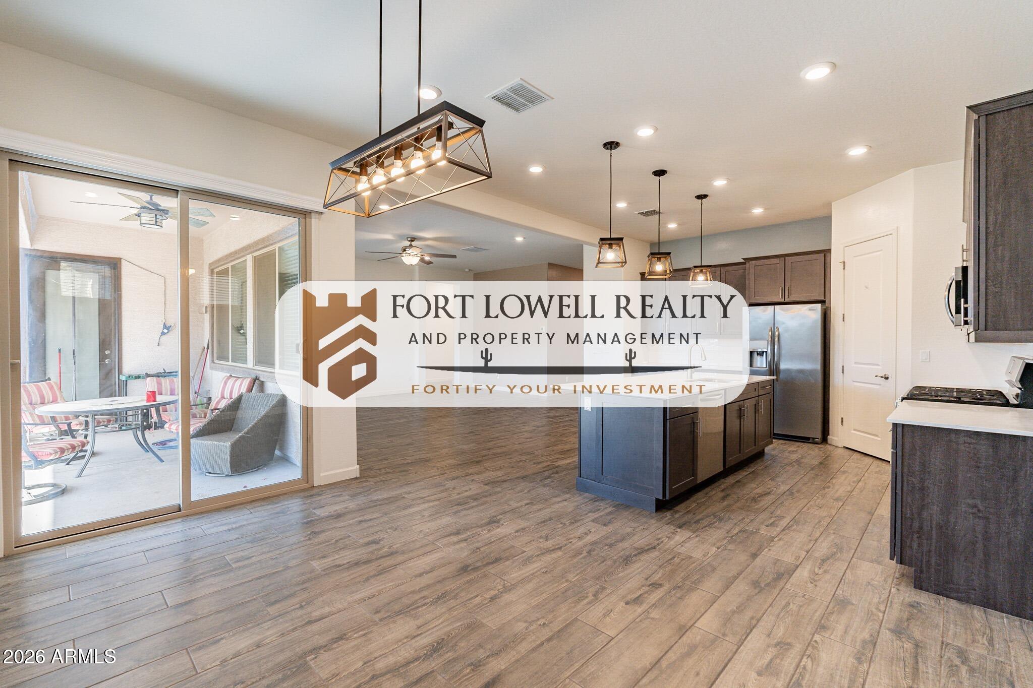 2811 West Pollack Street Phoenix, AZ 85041 - Photo 20 of 43 original (19)_watermarked_FLR