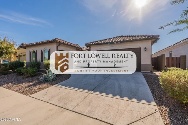 $2,300 | 2811 West Pollack Street, Phoenix, AZ 85041