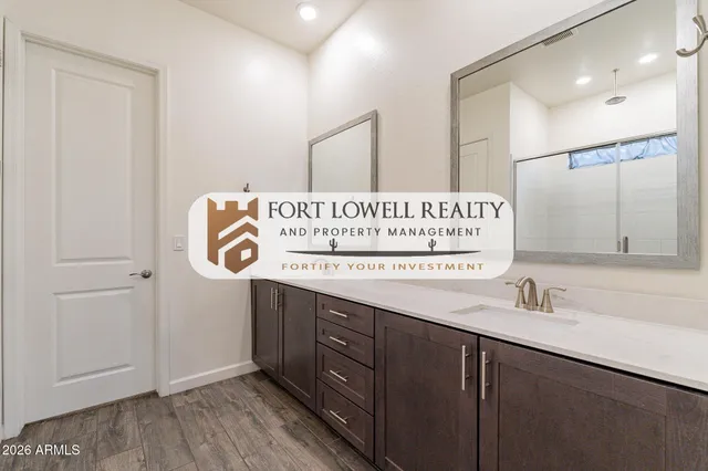 $2,300 | 2811 West Pollack Street, Phoenix, AZ 85041