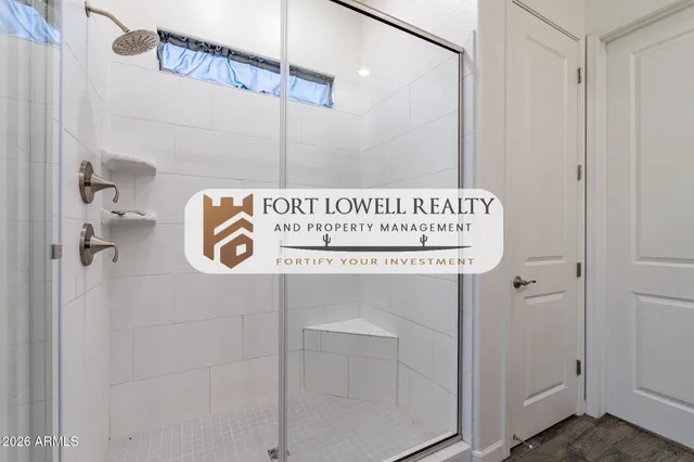 $2,300 | 2811 West Pollack Street, Phoenix, AZ 85041