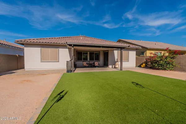 $2,300 | 2811 West Pollack Street, Phoenix, AZ 85041