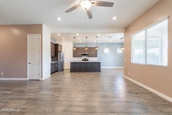 $2,300 | 2811 West Pollack Street, Phoenix, AZ 85041