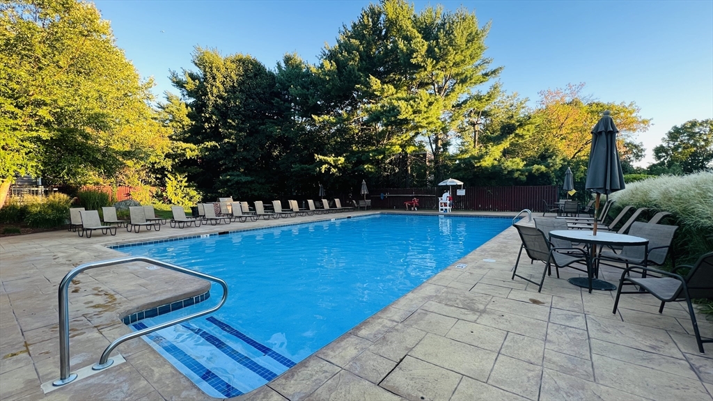43 Jacqueline Road, Unit 1 Waltham, MA 02452 - Photo 14 of 16