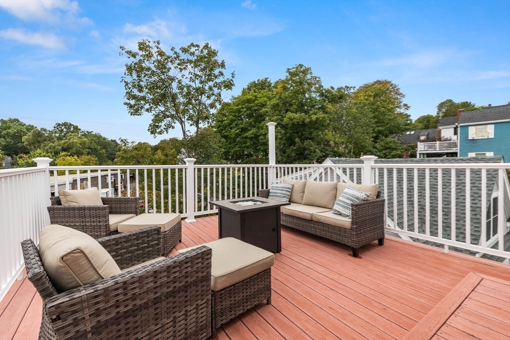 2 Highland Terrace Marblehead, MA 01945 - Photo 31 of 39