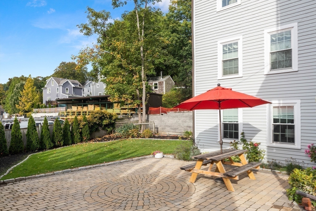 2 Highland Terrace Marblehead, MA 01945 - Photo 32 of 39
