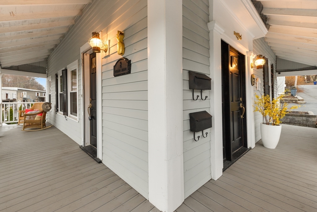 2 Highland Terrace Marblehead, MA 01945 - Photo 6 of 39