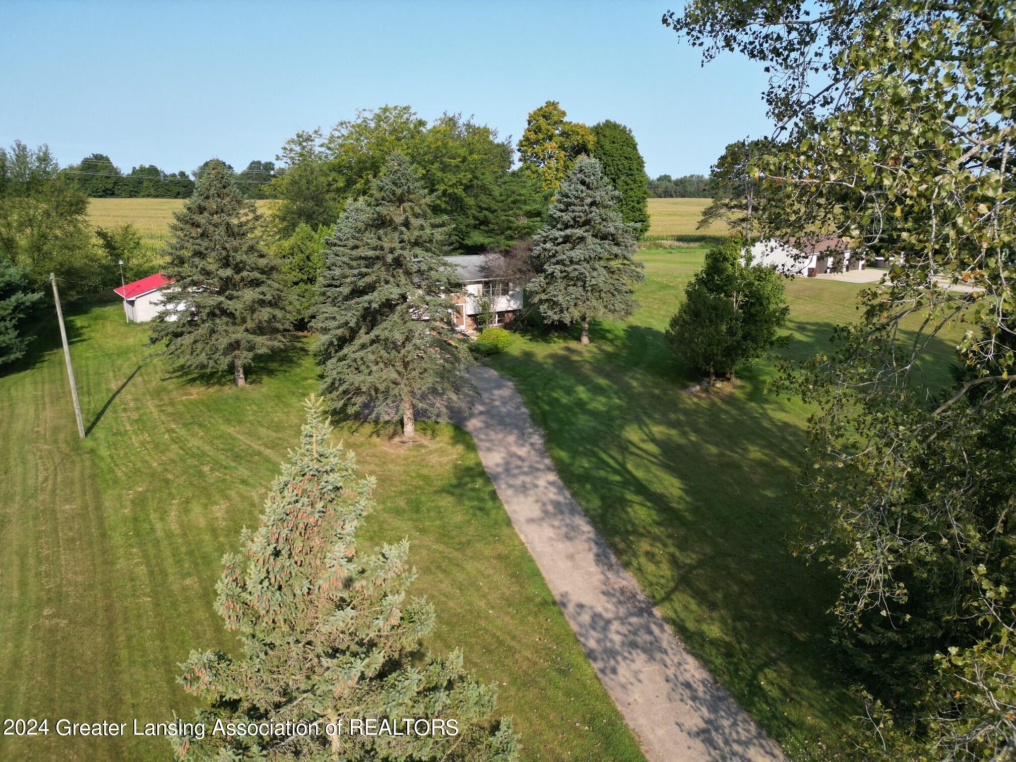 1361 North Stewart Road Charlotte, MI 48813 - Photo 62 of 78 dji_fly_20240911_095620_60_1726063938950