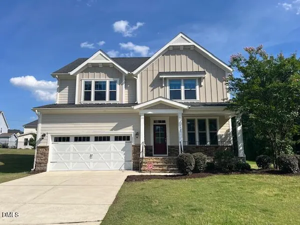 $735,000 | 1909 Highland Hills Court, Apex, NC 27502