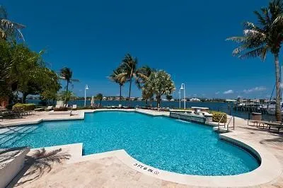 $2,500 | 107 Yacht Club Way, Unit 102, Hypoluxo, FL 33462