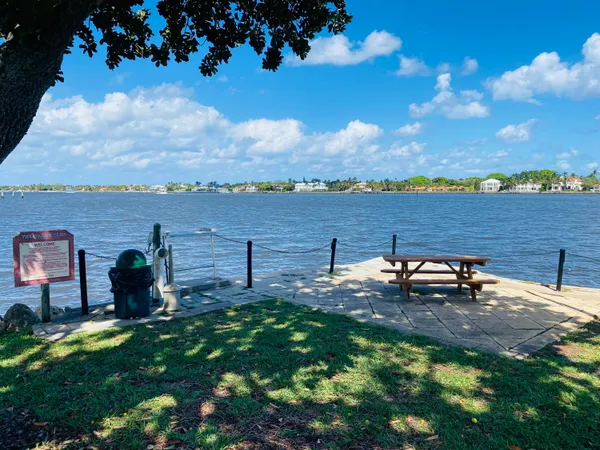 $2,500 | 107 Yacht Club Way, Unit 102, Hypoluxo, FL 33462