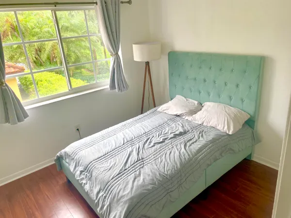 $2,500 | 107 Yacht Club Way, Unit 102, Hypoluxo, FL 33462